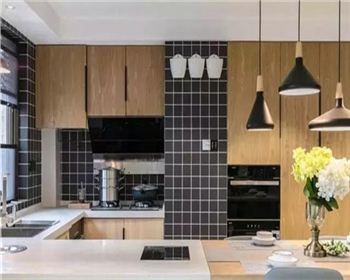 陜西櫥柜訂制廠家?guī)戆惭b櫥柜的經(jīng)驗(yàn)